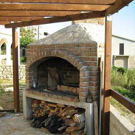 Suhomont Pensjonat Pag Town