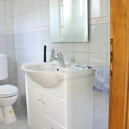 Guest house Suhomont 3*
