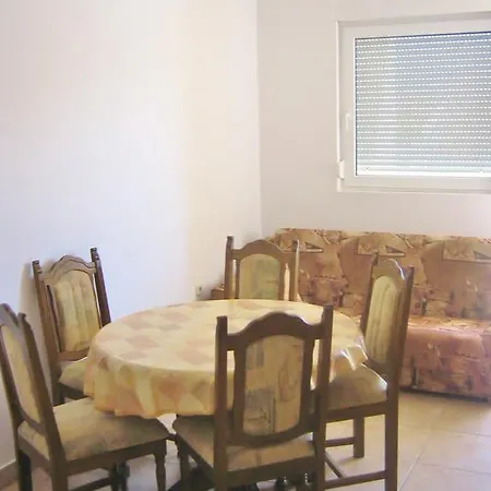 Guest house Suhomont 3*